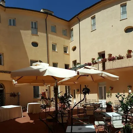 Hotel Relais Filonardi 3*